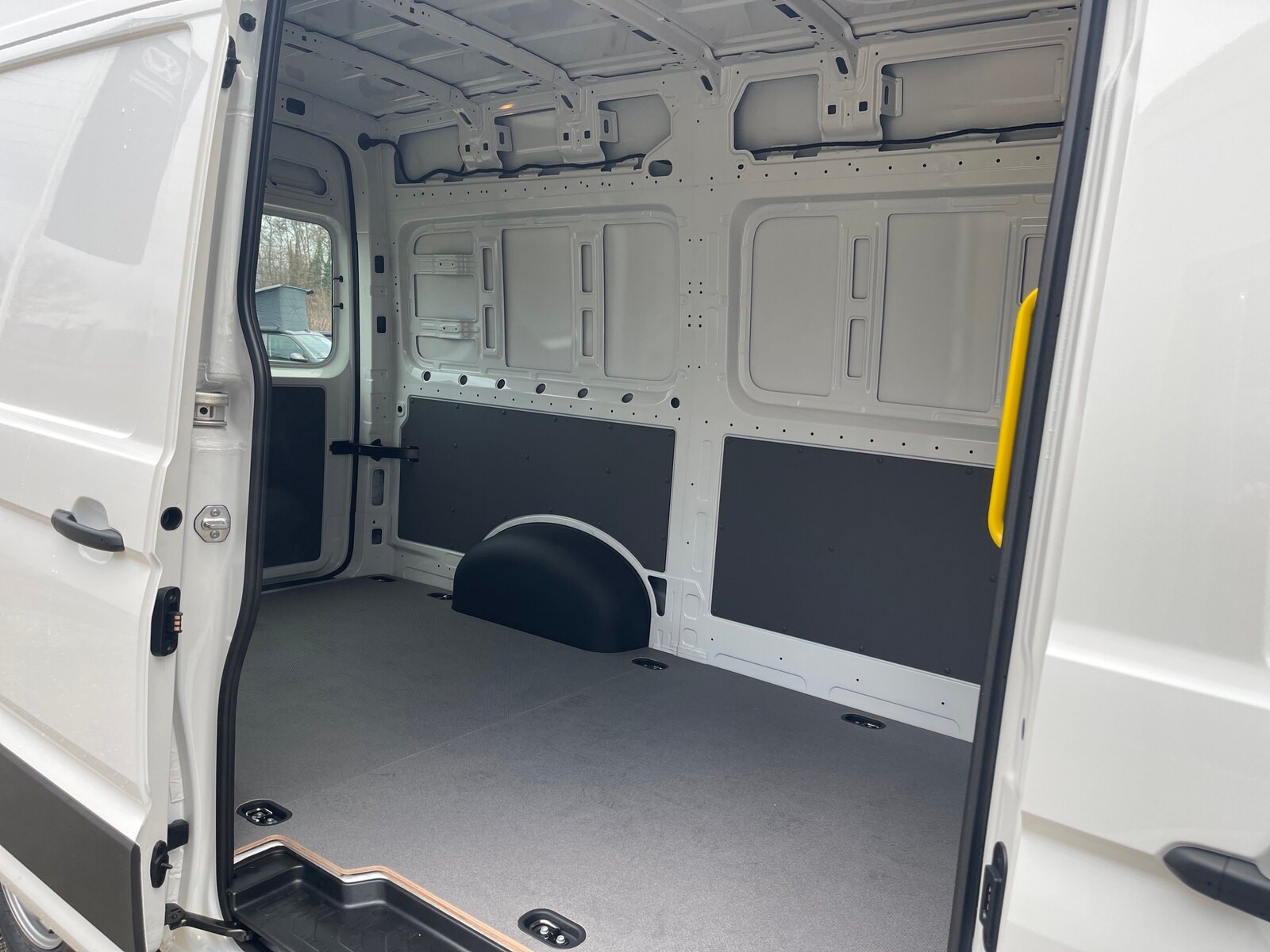 VW Crafter 35 2.0 TDI Entry L3 – utilitaire de démonstration à vendre à Thielle