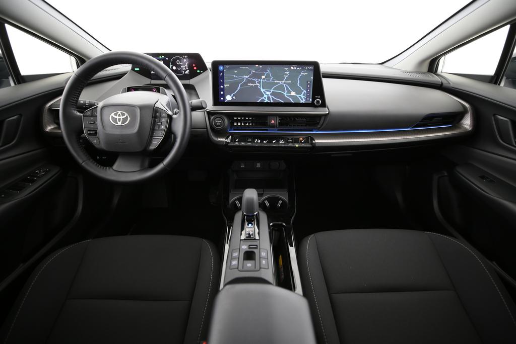 Toyota Prius 2.0 Plug-In-Hybrid Style – voiture d&rsquo;occasion à vendre à Crissier