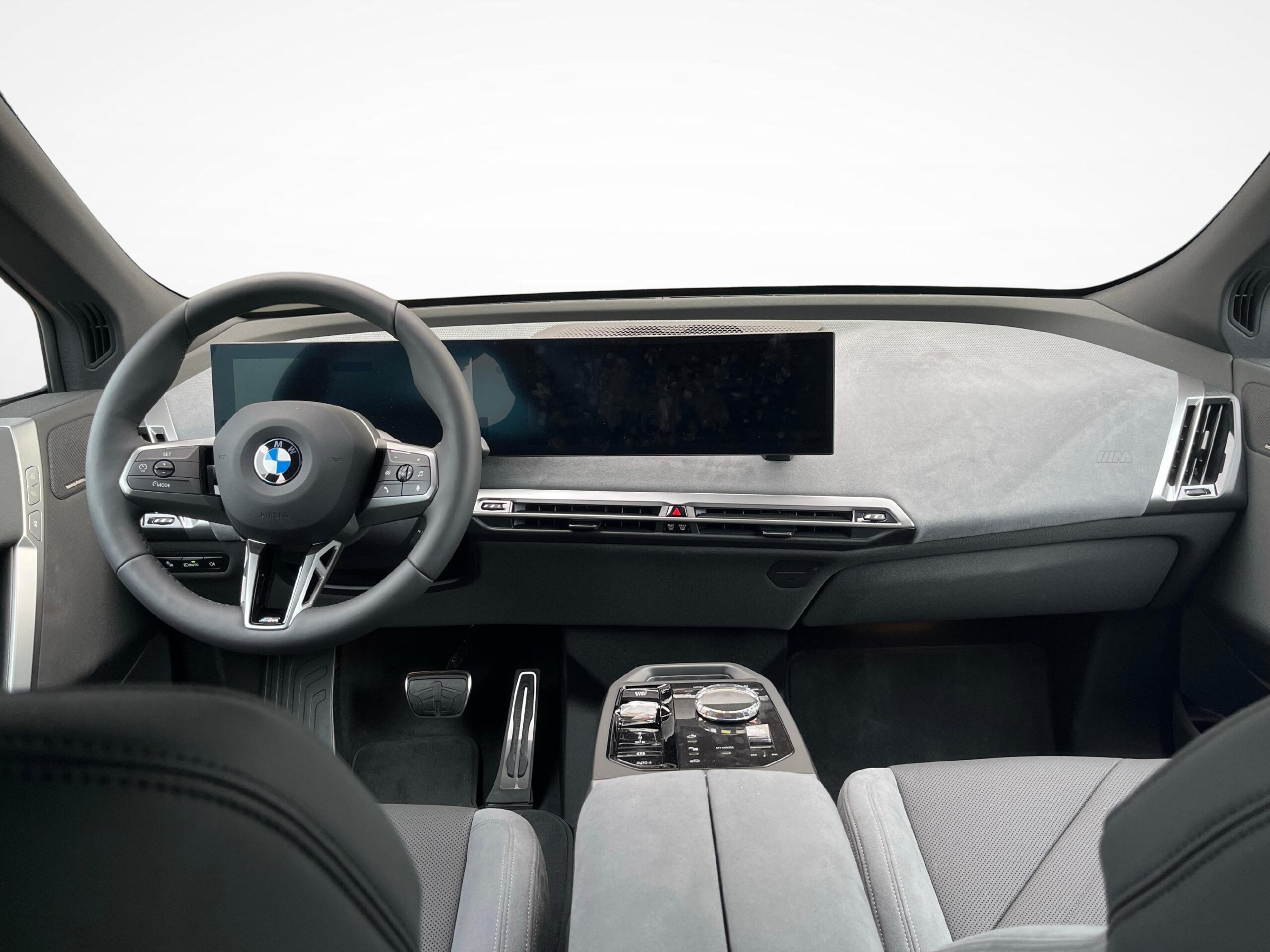 BMW iX xDrive60 – voiture de démonstration à vendre à Crissier