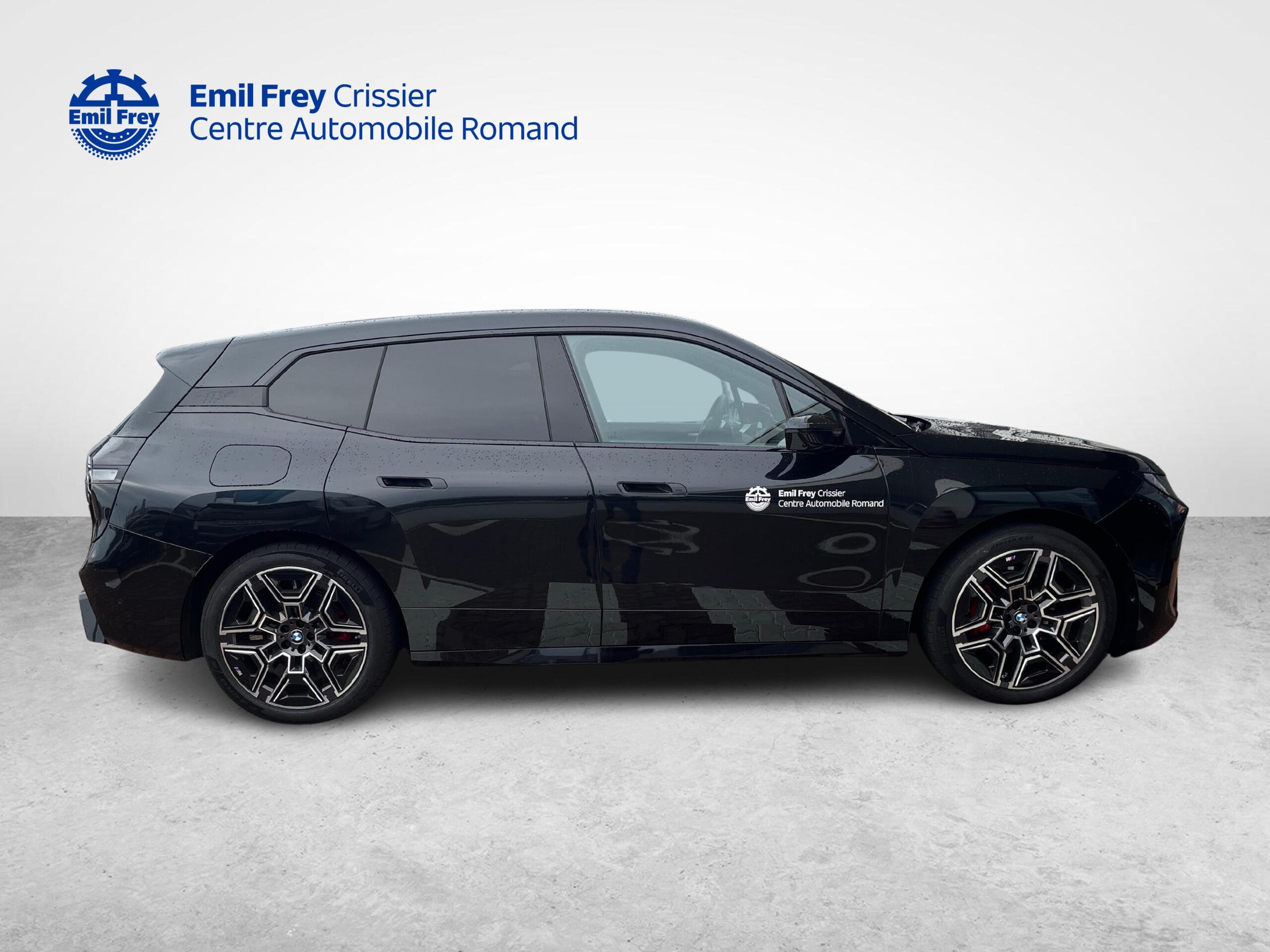 BMW iX xDrive60 – voiture de démonstration à vendre à Crissier