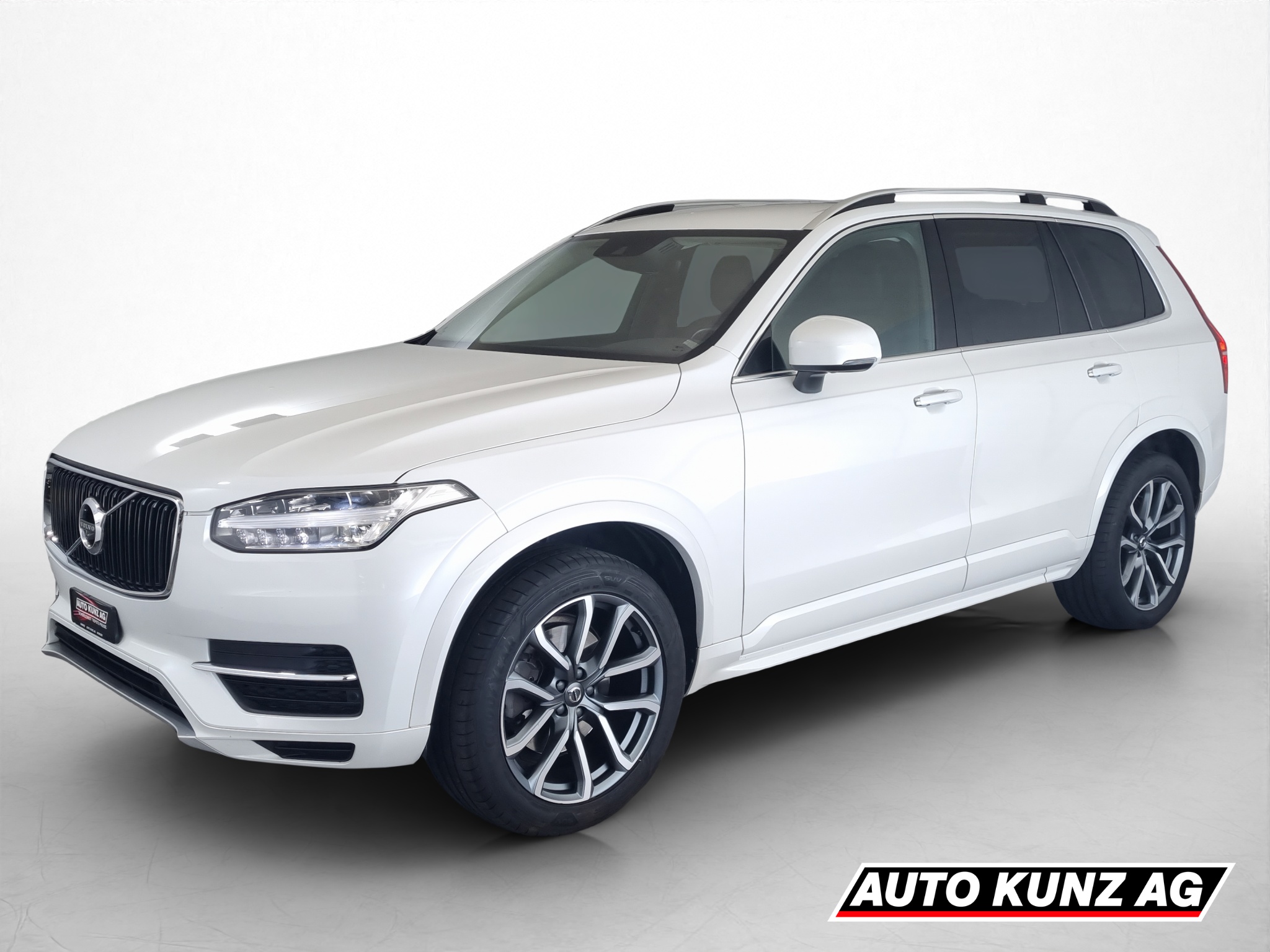 Volvo XC90 2.0 D5 Momentum 7P. – voiture d&rsquo;occasion à vendre à Wohlen