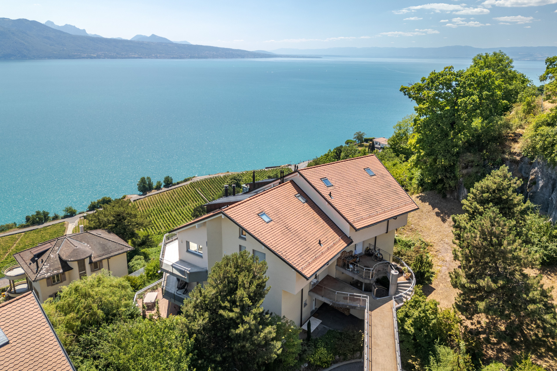 Appartement de 5.5 pièces Magnifique vue lac