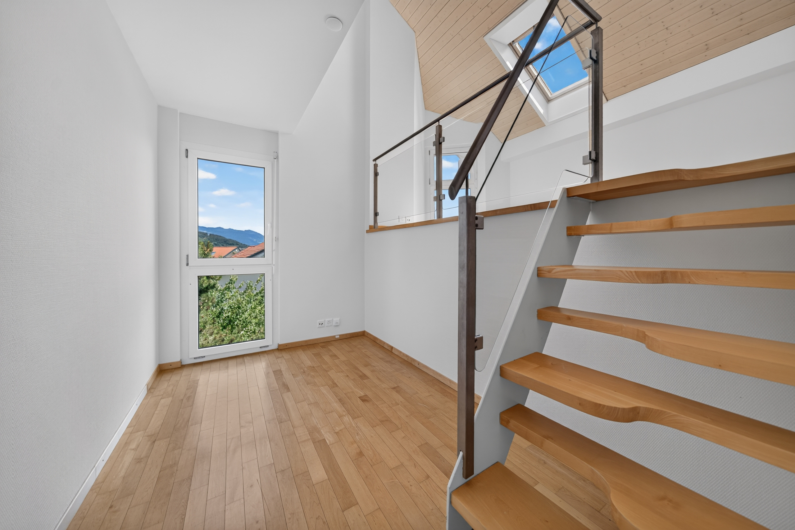 Appartement de 5.5 pièces Magnifique vue lac
