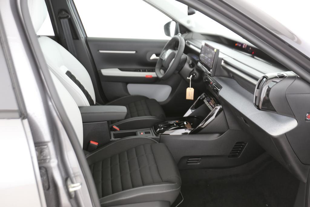 Citroen 1.2 Hybrid Max – voiture neuve à vendre à Crissier