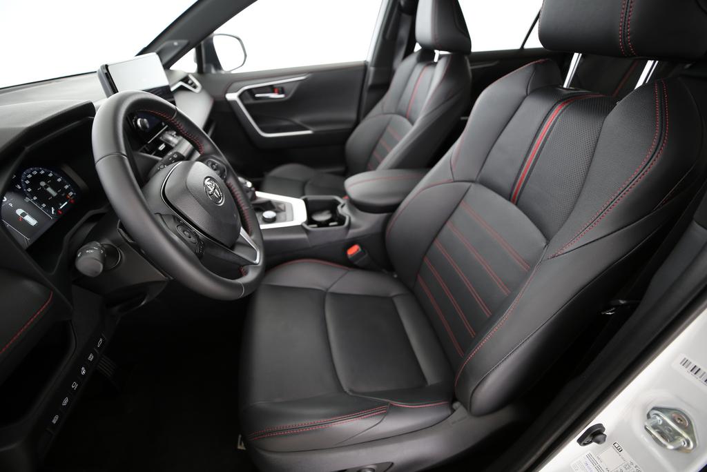 Toyota RAV4 2.5 Plug-In-Hybrid Platinum – voiture d&rsquo;occasion à vendre à Crissier