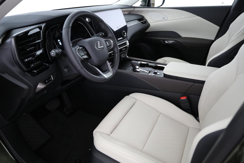 Lexus RX 450h+ Excellence – voiture neuve à vendre à Crissier