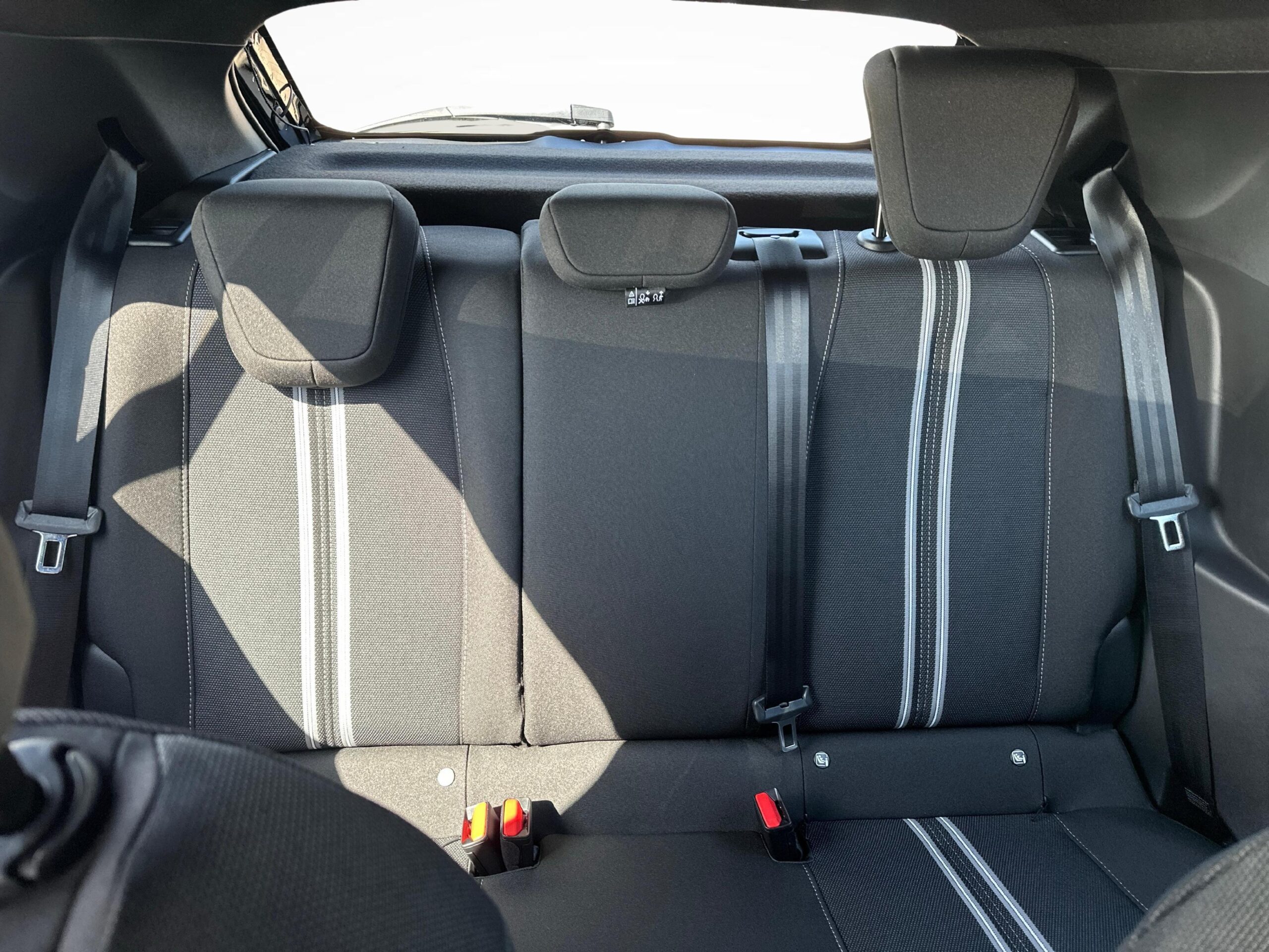 Opel 1.2 T Hybrid Viva – voiture neuve à vendre à Crissier
