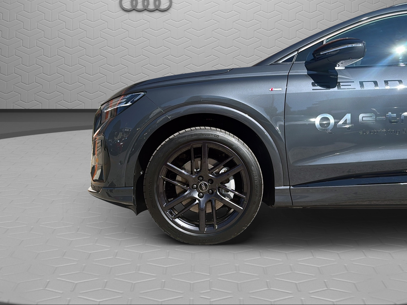 Audi Q4 e-tron SUV quattro performance – voiture d&rsquo;occasion à vendre à La Chaux-de-Fonds