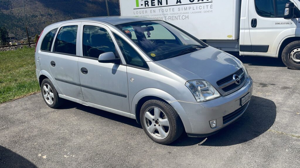 Location OPEL Meriva A16