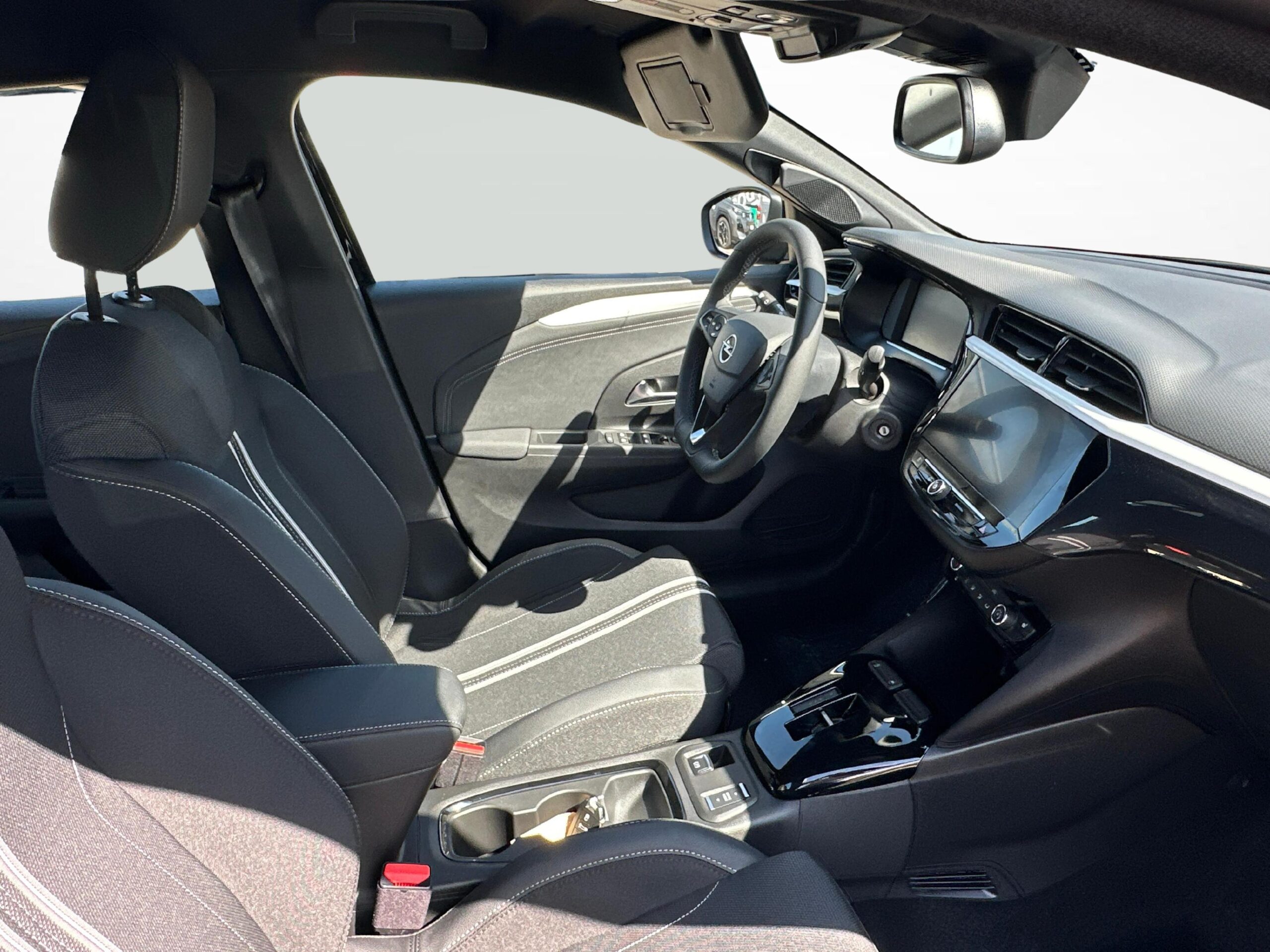 Opel 1.2 T Hybrid Viva – voiture neuve à vendre à Crissier