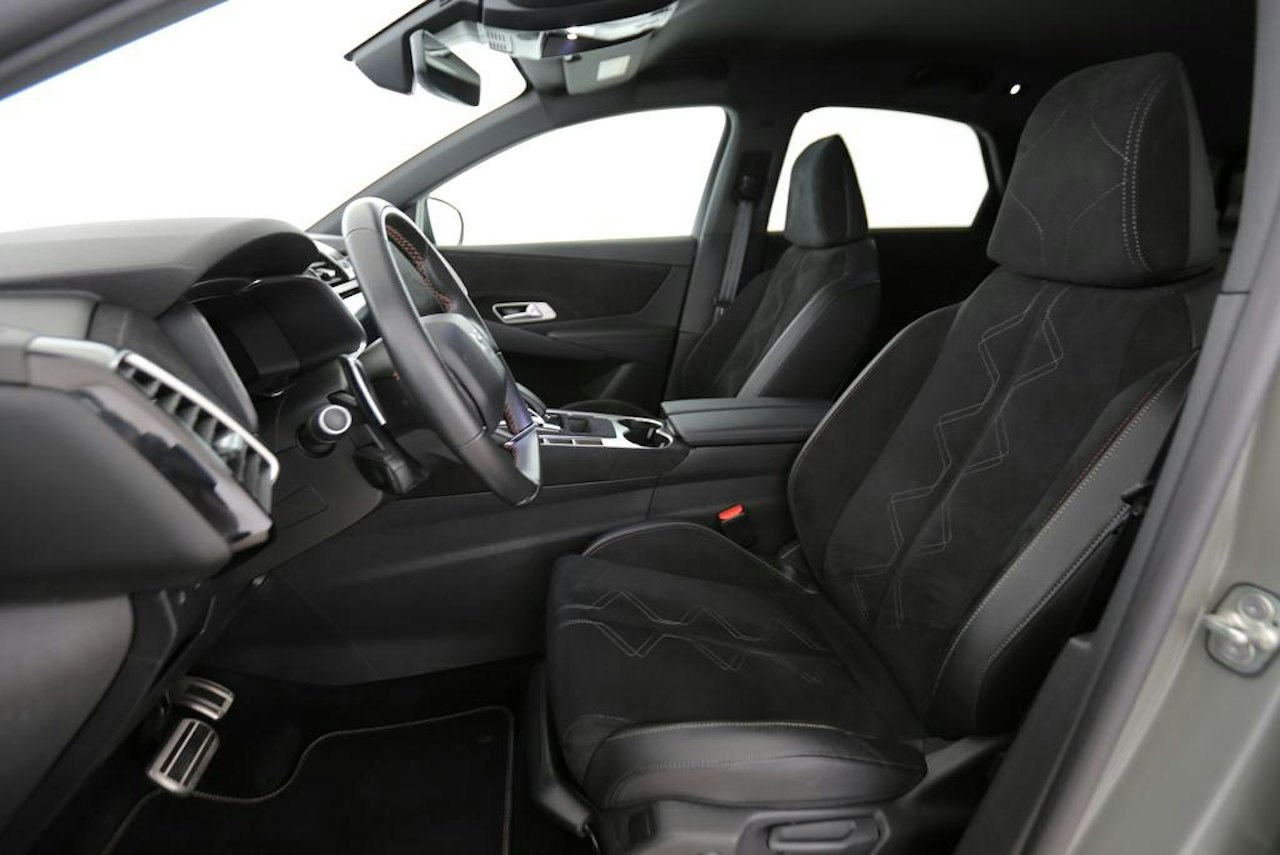 DS 7 1.6 E-Tense Ligne Noire 4×4 – voiture d&rsquo;occasion à vendre à Crissier