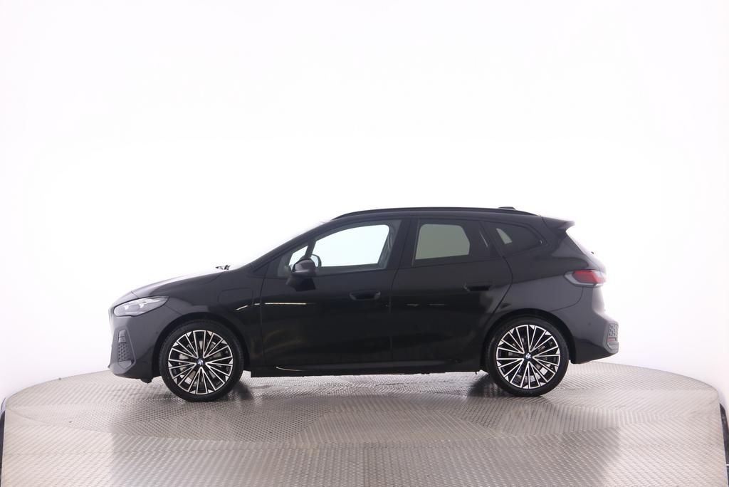 BMW 230e xDrive paddles Active Tourer – voiture d&rsquo;occasion à vendre à Crissier