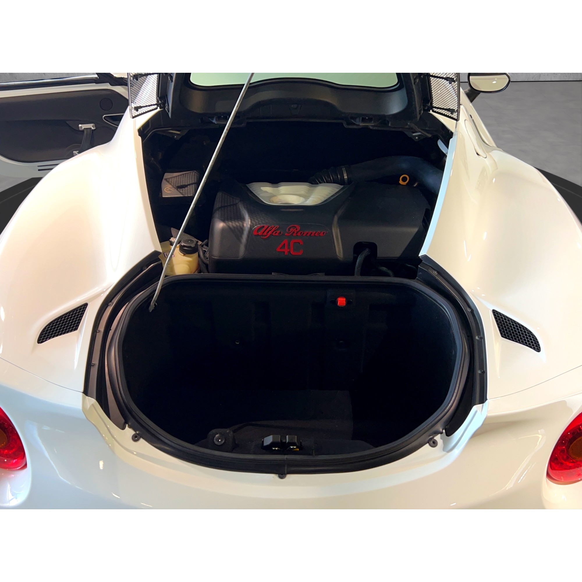 Alfa romeo 4C 1750 TBi