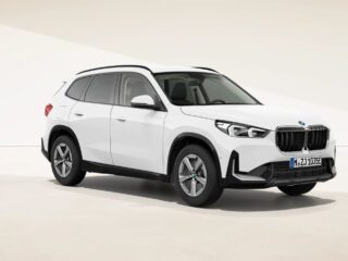 bmw-x1-xdrive25e-neuve-blanc-alpine-uni-urfer-1