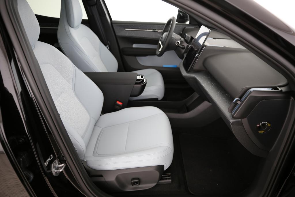 Volvo EX30 E60 Twin Ultra Performance AWD – voiture neuve à vendre à Crissier
