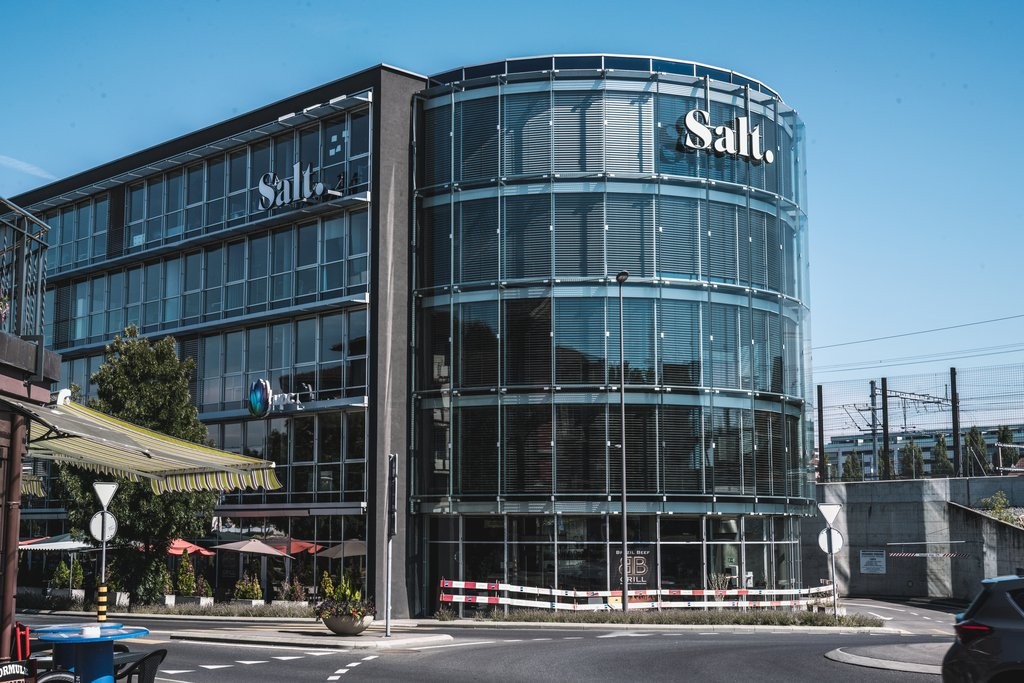 Bureaux modernes d&rsquo;env. 1120 m2 aux portes de la gare CFF
