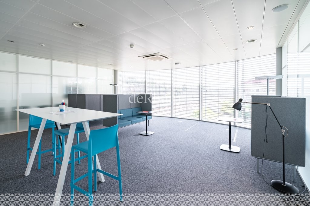 Bureaux modernes d&rsquo;env. 1120 m2 aux portes de la gare CFF