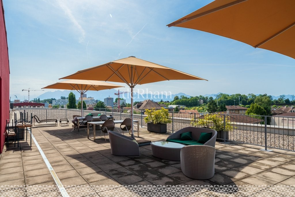 Bureaux modernes d&rsquo;env. 1120 m2 aux portes de la gare CFF