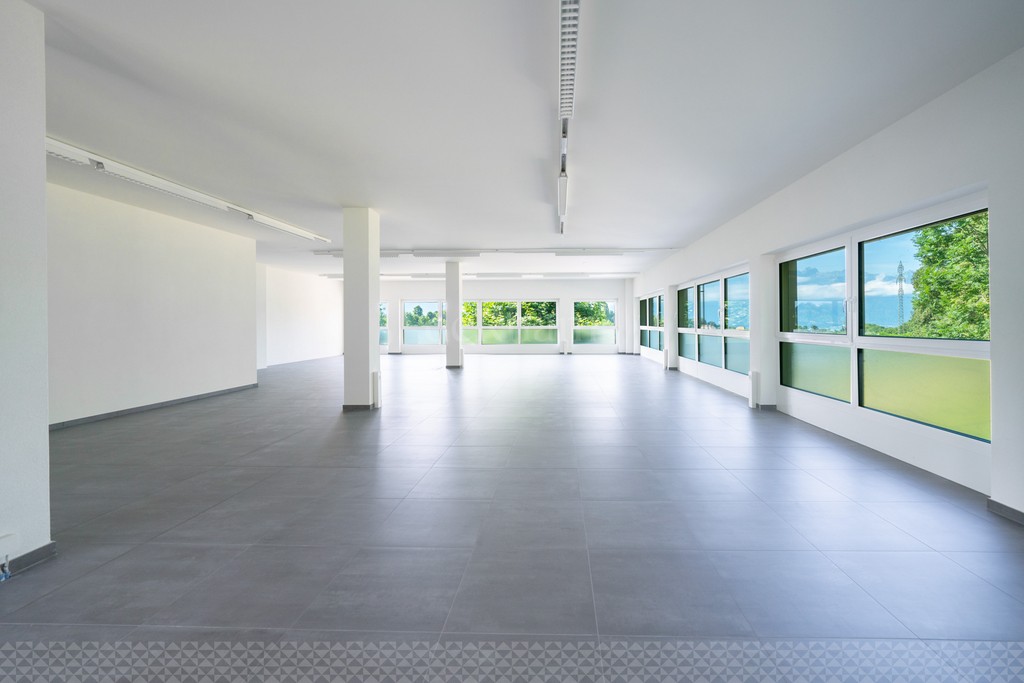 Surface de bureau de 70m2 et 100m2 à Saint-Légier