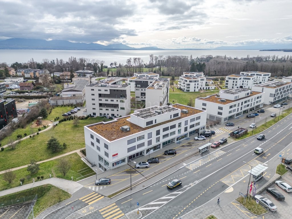 Belle surface au rez de chaussée avec terrasse privative
