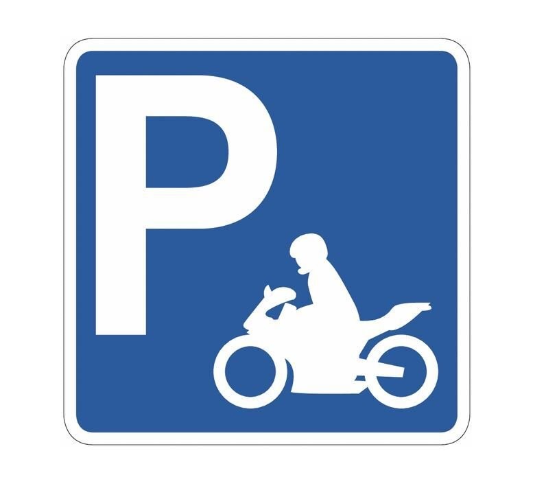Place moto couverte
