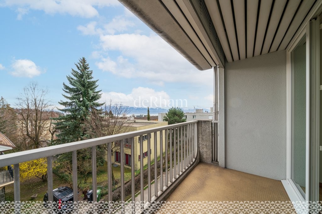 Magnifique 2.5 pièces au 2ème étage de 54 m2 rénové