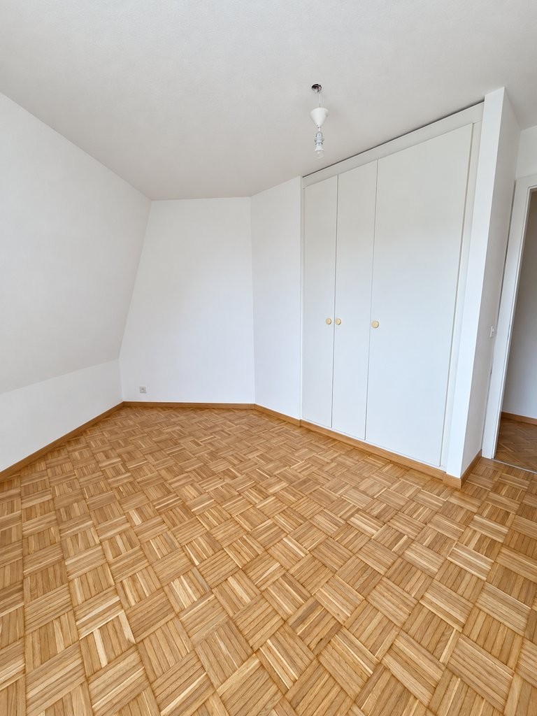 Appartement de 3.5 pièces au 5ème étage avec poste de conciergerie