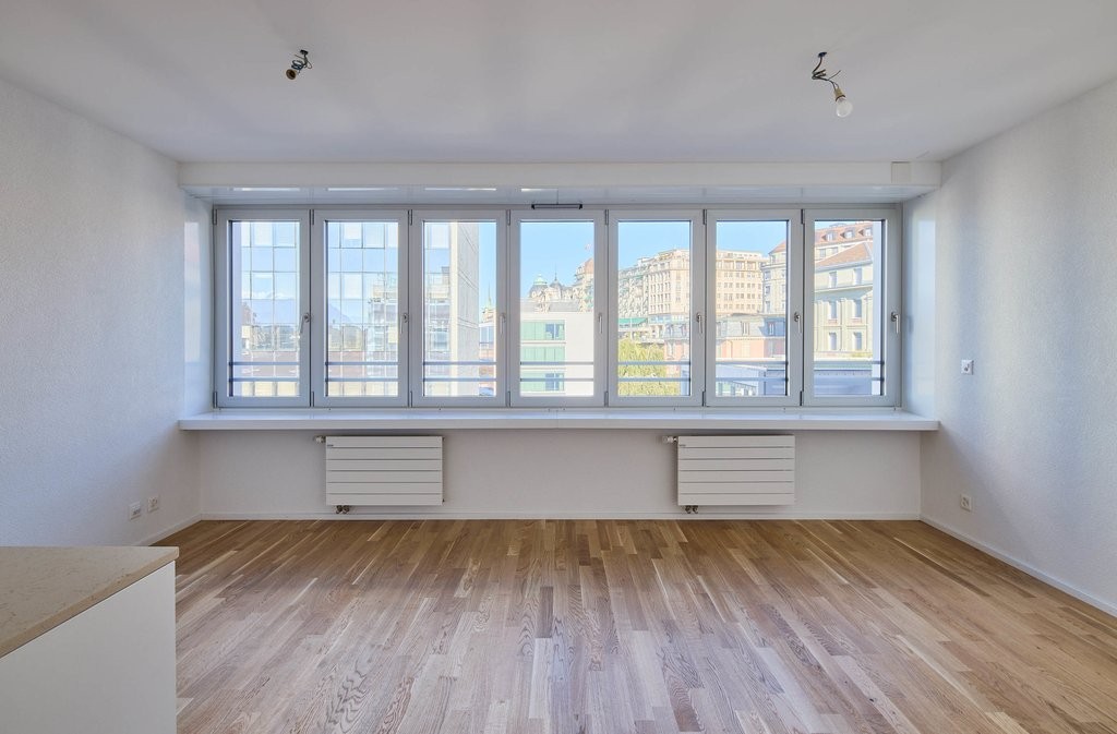 Studio rénové à proximité de toutes les commodités