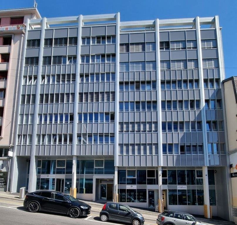 Studio rénové à proximité de toutes les commodités