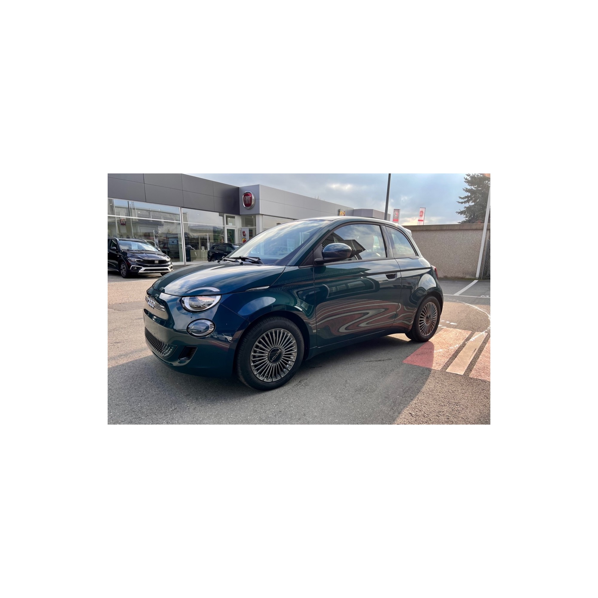 Fiat 500 E Berline Icon