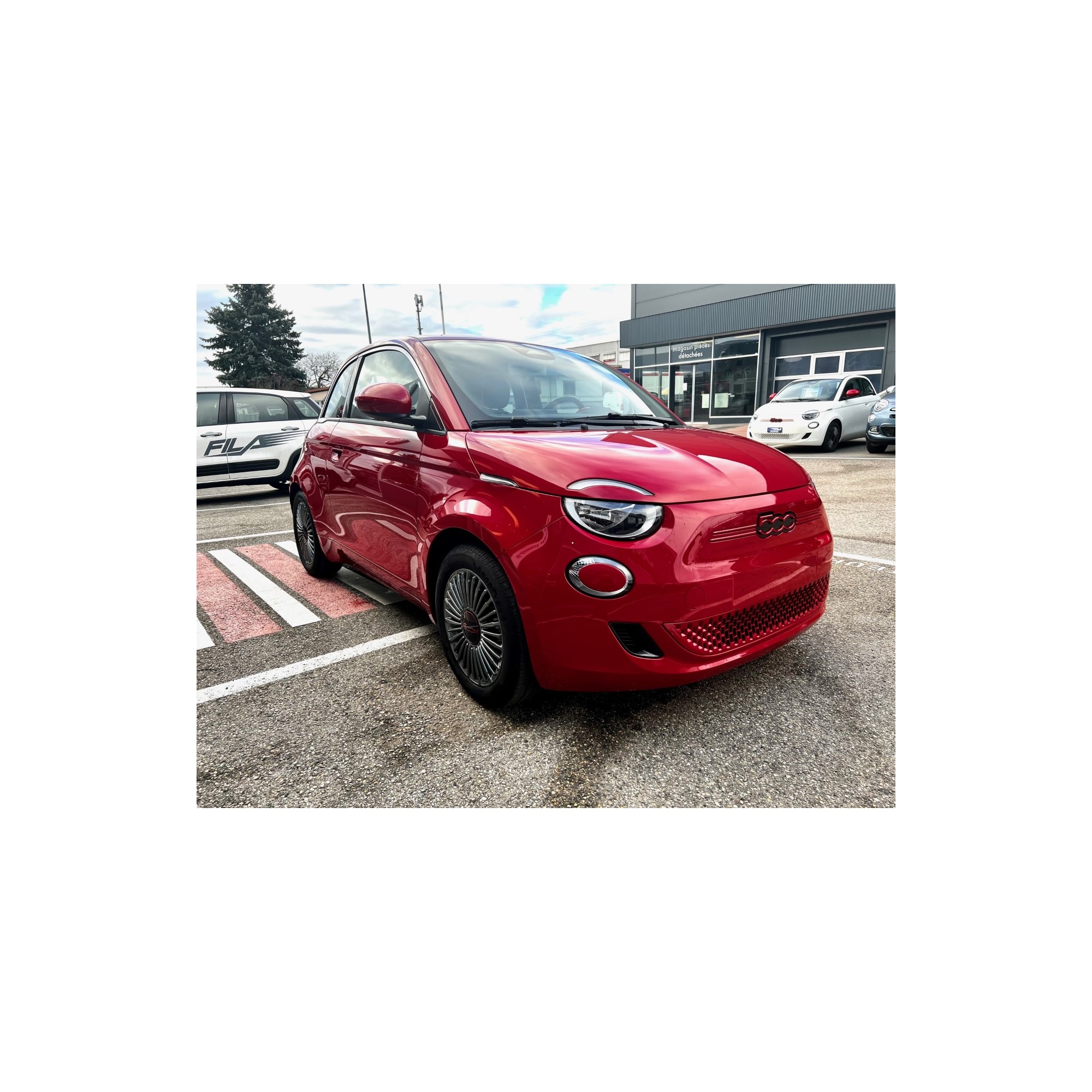 Fiat 500 E Berline RED