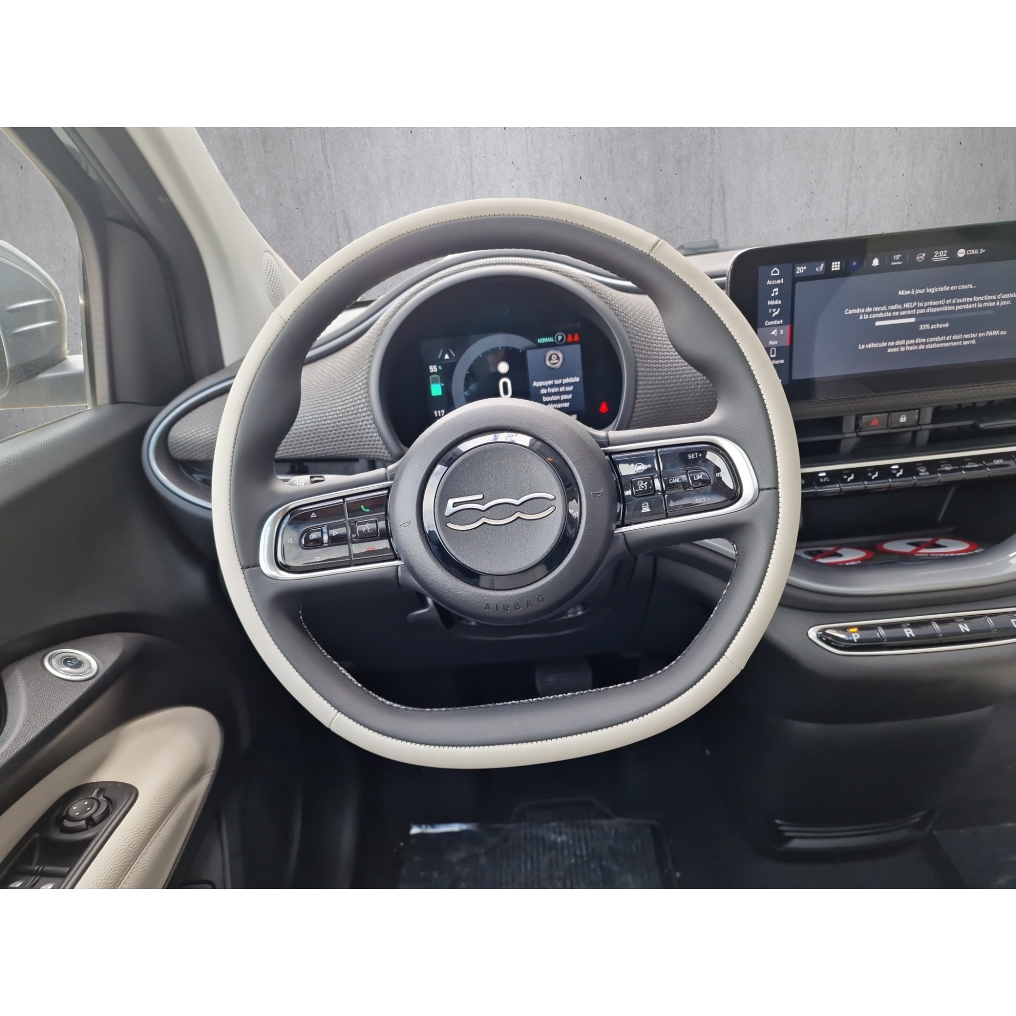 Fiat 500 E La Prima by Bocelli Top
