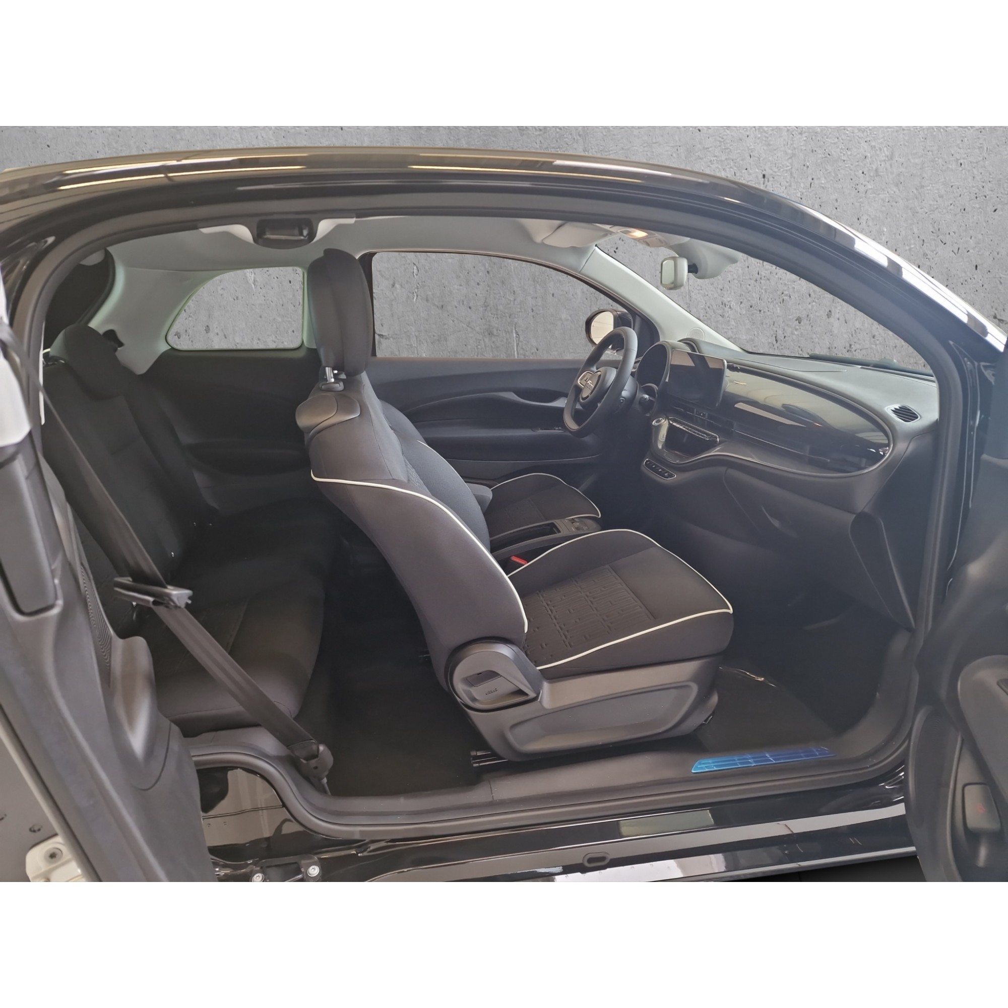 Fiat 500 E Swiss Edition 3+1