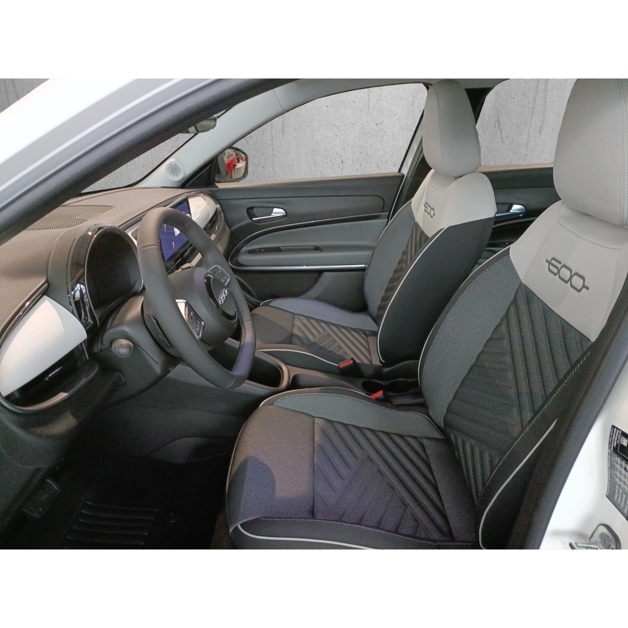 Fiat 600 1.2 Hybrid 100 Cult