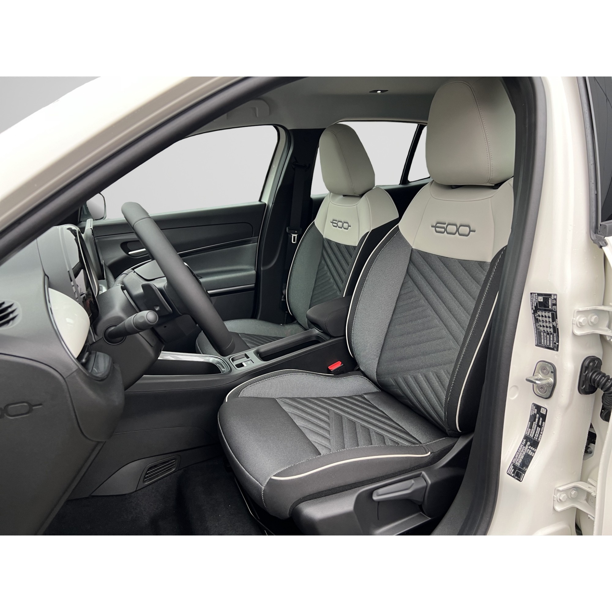 Fiat 600 1.2 Hybrid 110 Swis