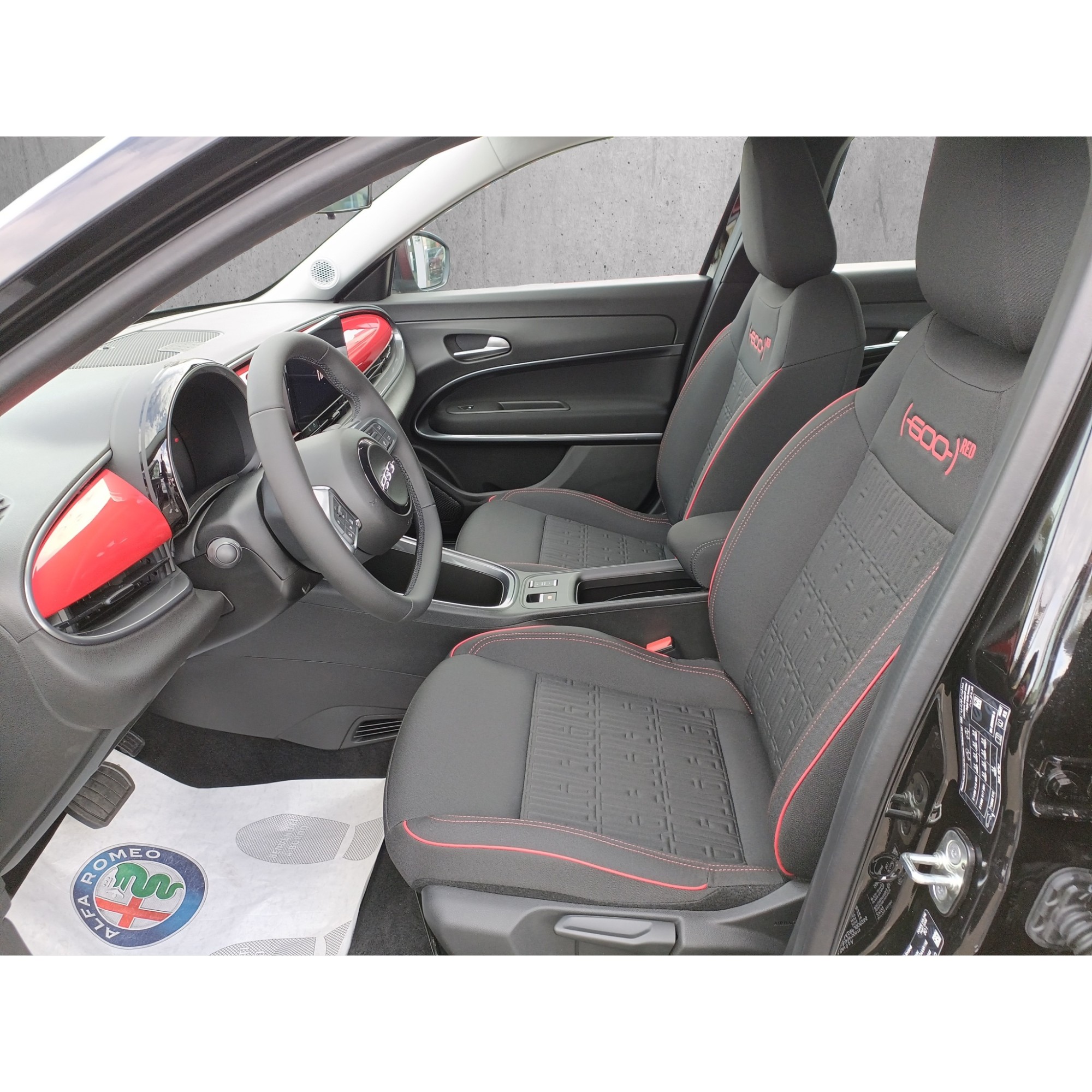Fiat 600 E Red