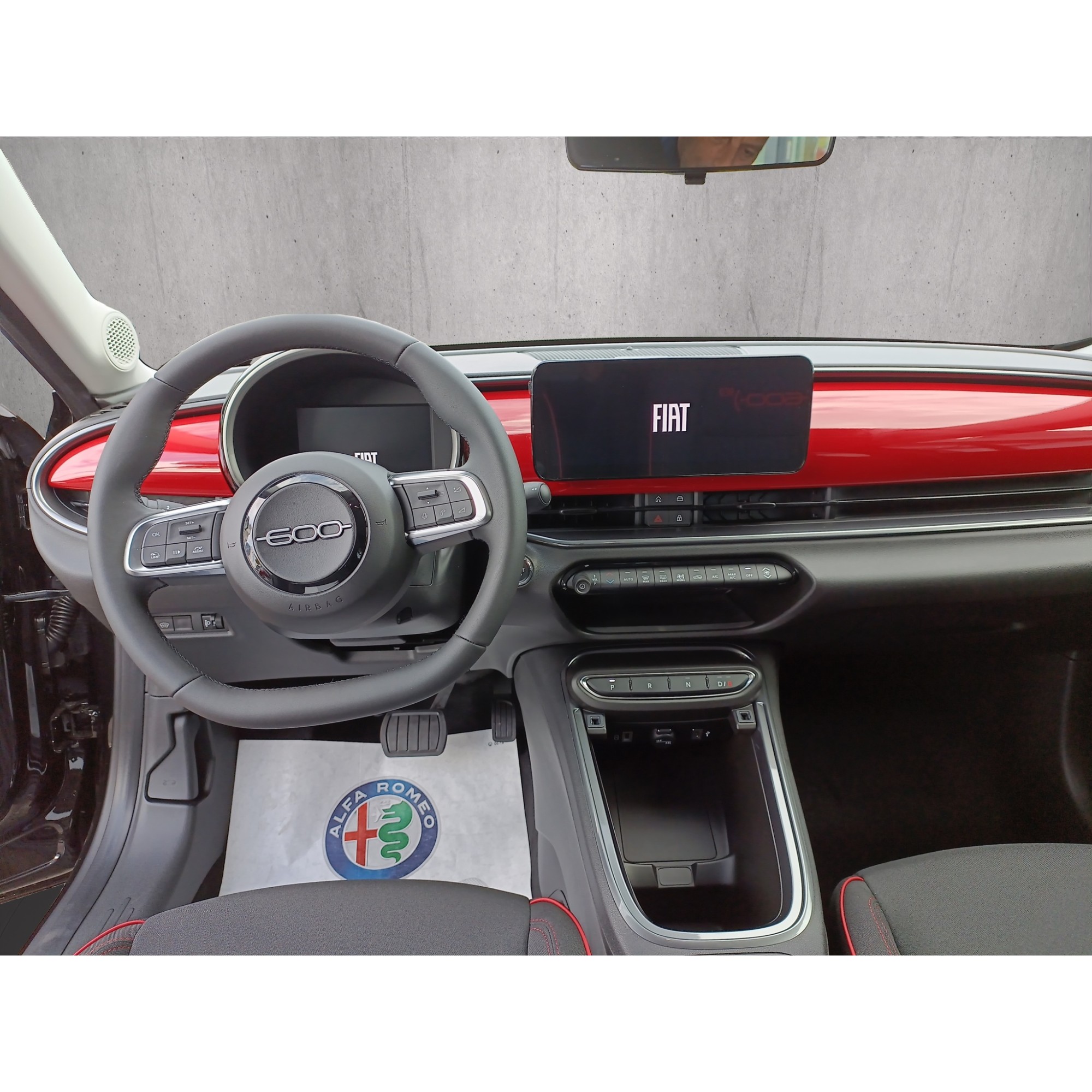 Fiat 600 E Red