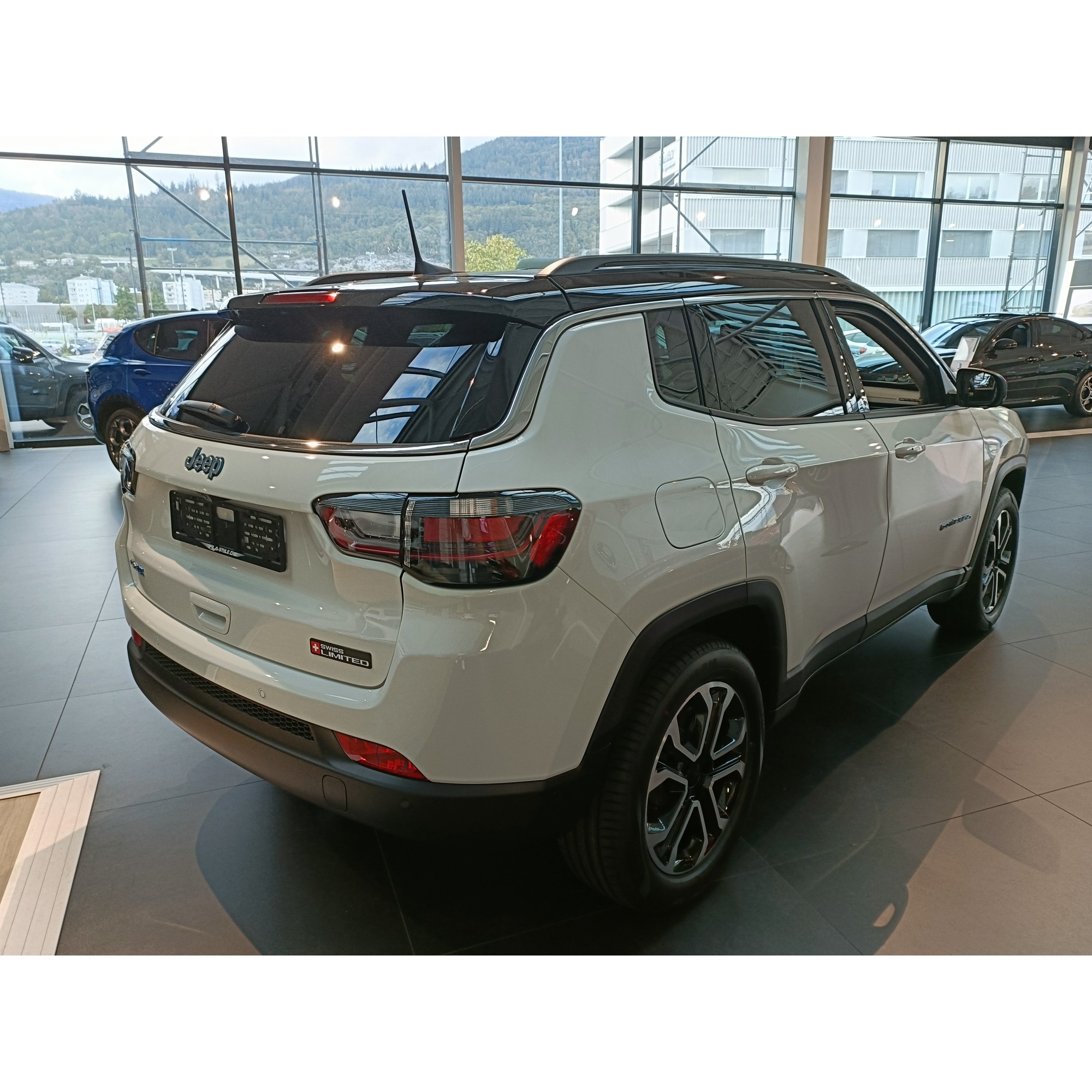Jeep COMPASS 4xe 1.3 240cv Swiss