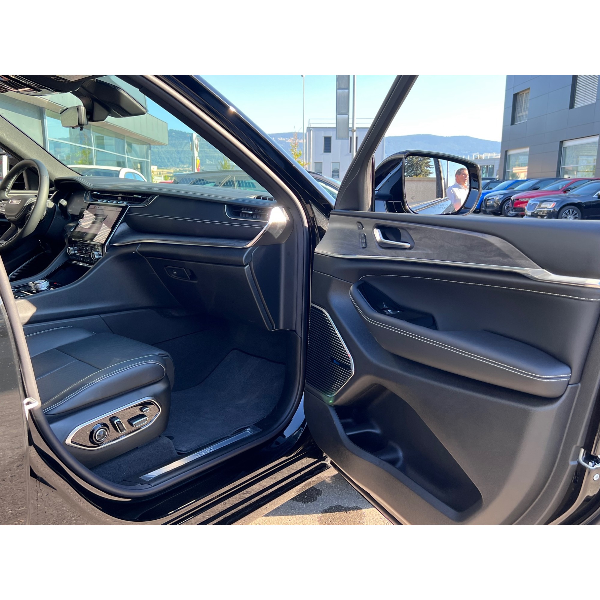 Jeep Grand Cherokee 5.7 364cv V8 Overla