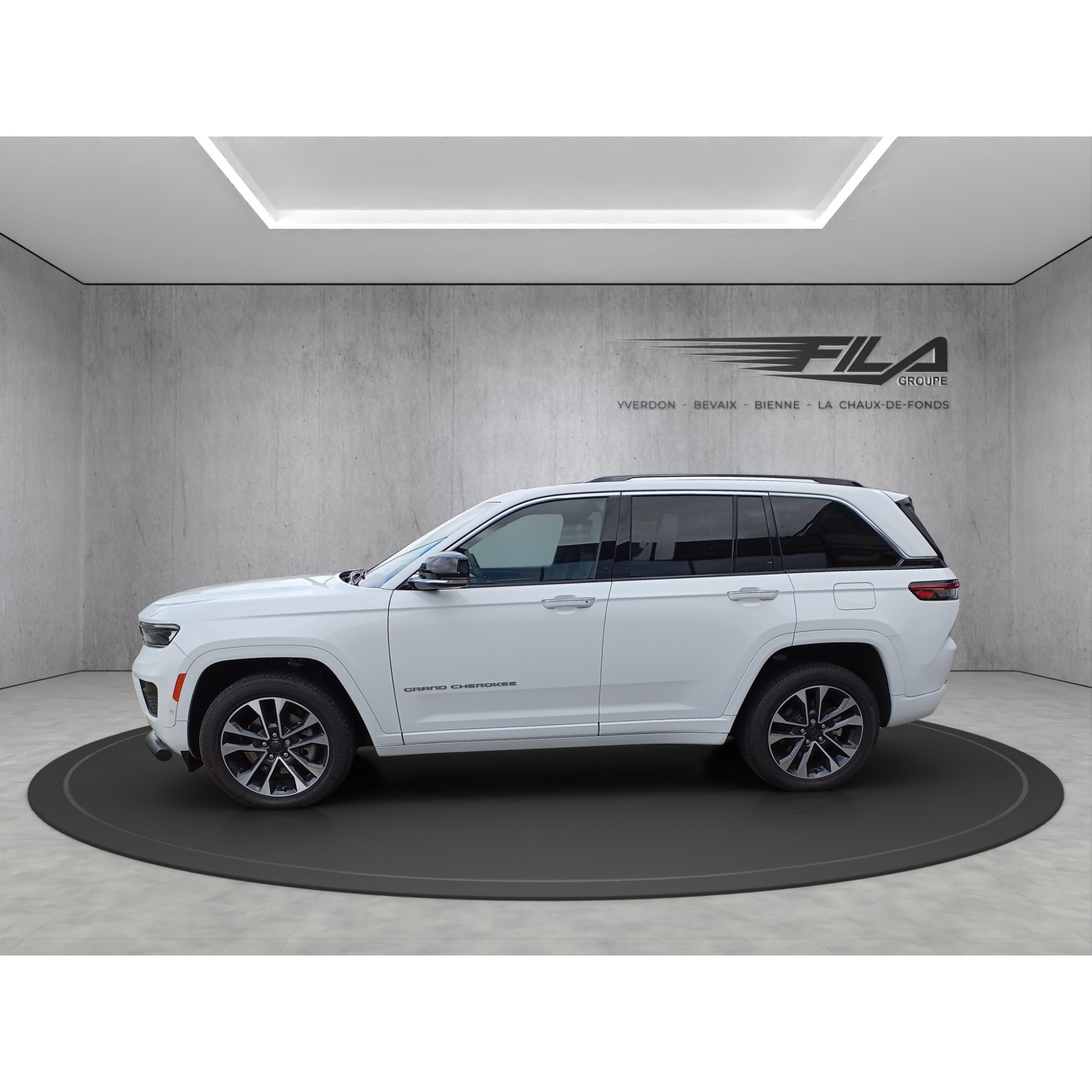 Jeep GRAND CHEROKEE 5.7 364cv V8 Overlan