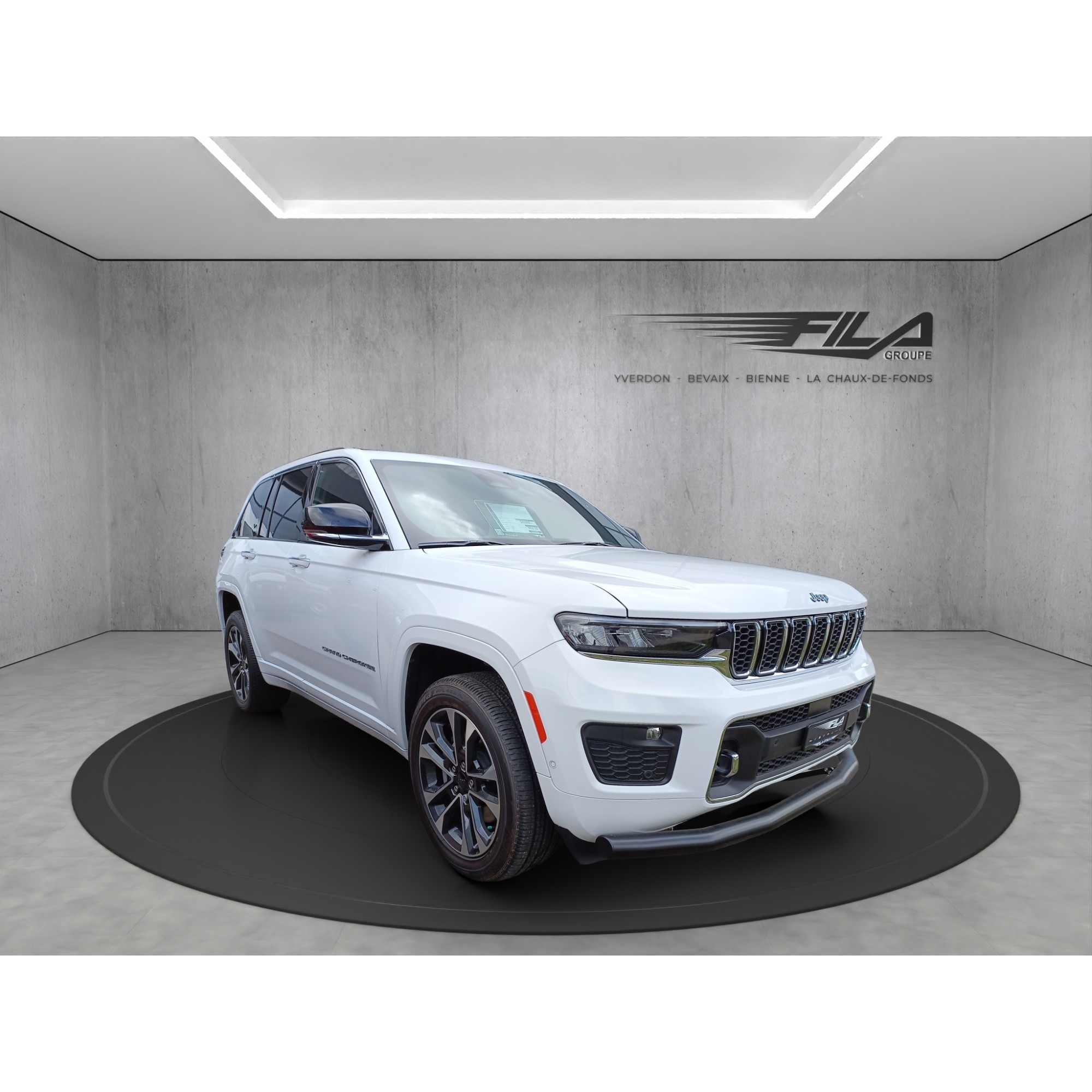 Jeep GRAND CHEROKEE 5.7 364cv V8 Overlan