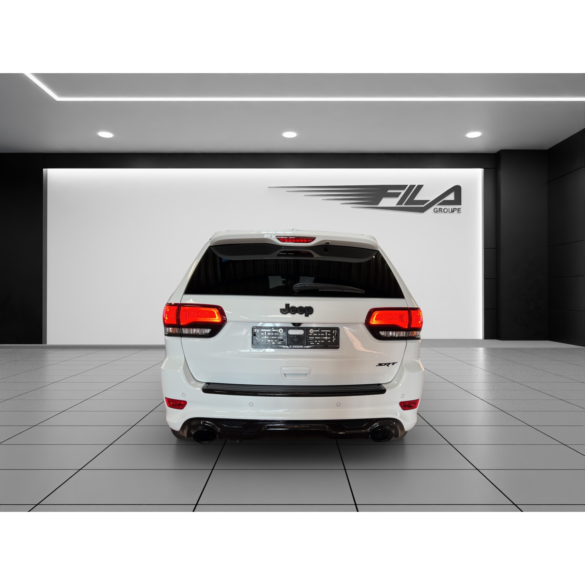 Jeep GRAND CHEROKEE 6.4 V8 HEMI SRT8