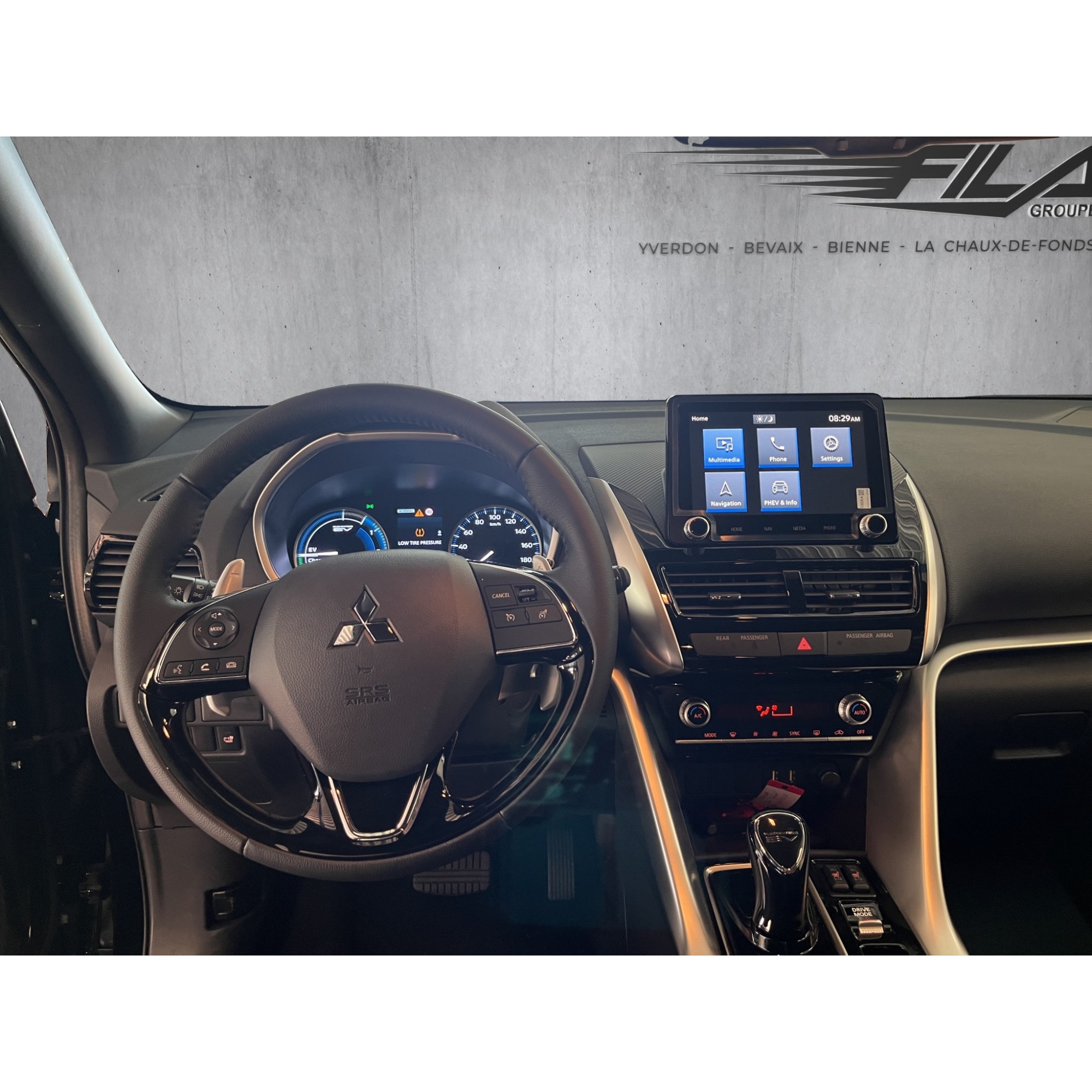 Mitsubishi ECLIPSE CROSS 2.4 PHEV Invite 4×4
