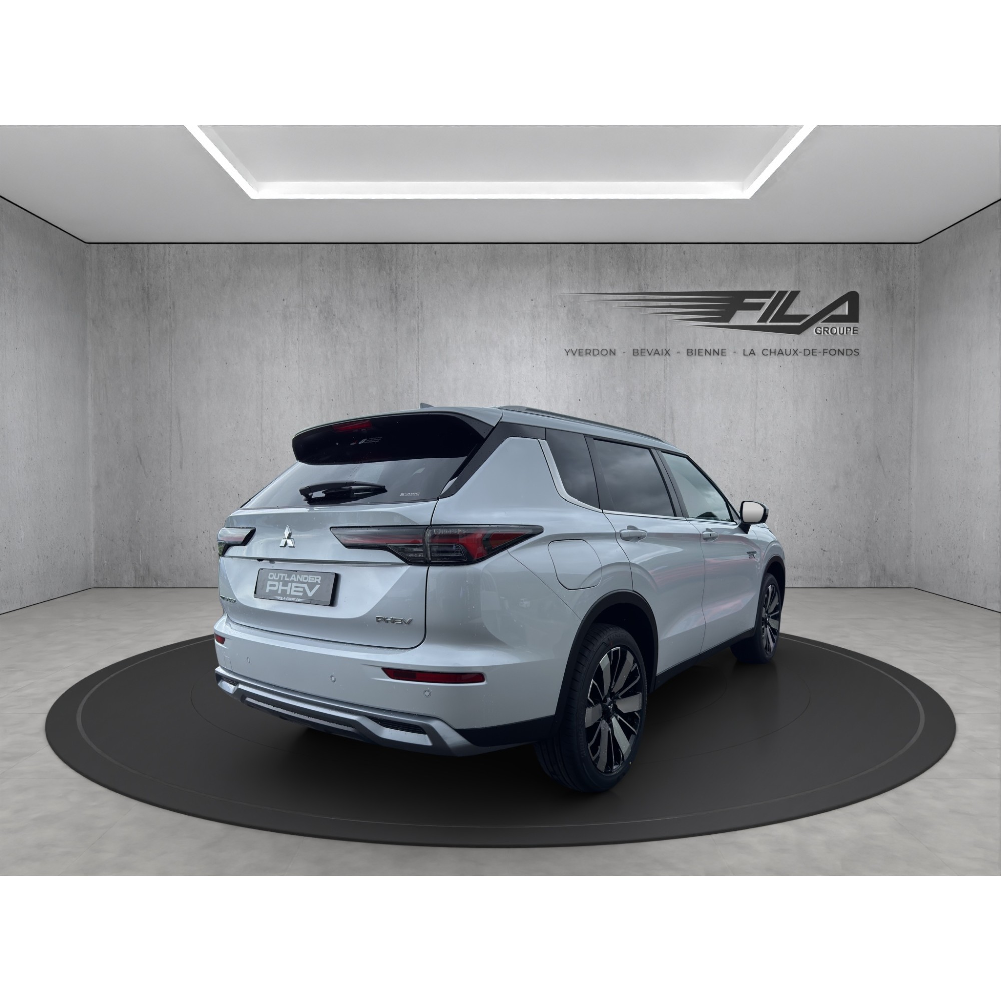 Mitsubishi OUTLANDER PHEV 2.4 PHEV Intense 4×4