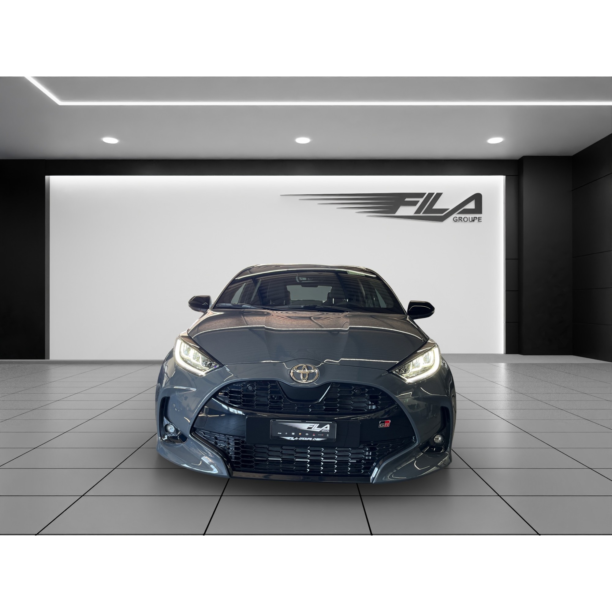 Toyota YARIS 1.5 VVT-i HSD GR Sport