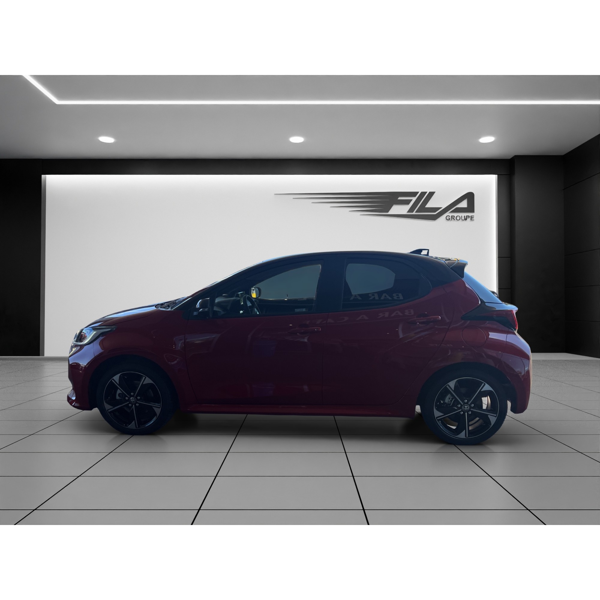 Toyota YARIS 1.5 VVT-i HSD Premium