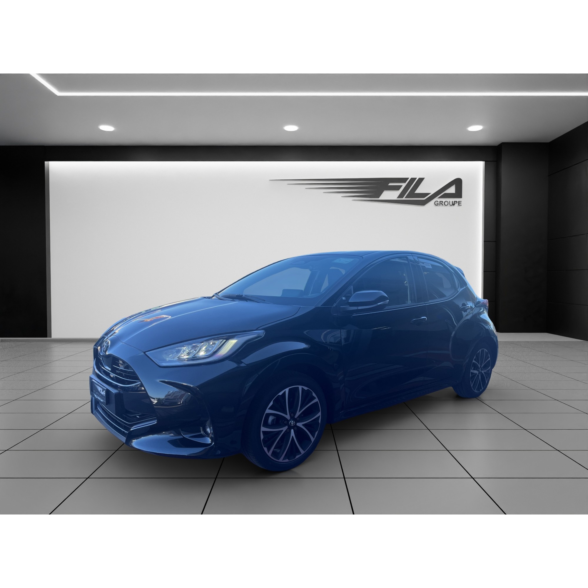 Toyota YARIS 1.5 VVT-i HSD Trend